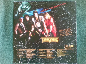 Titanic - Metal celebration